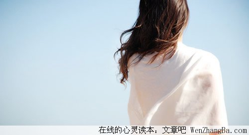 终会有那么一个人出现，原谅你，给你幸福！