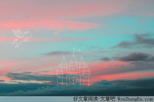 两个光膀子的男人