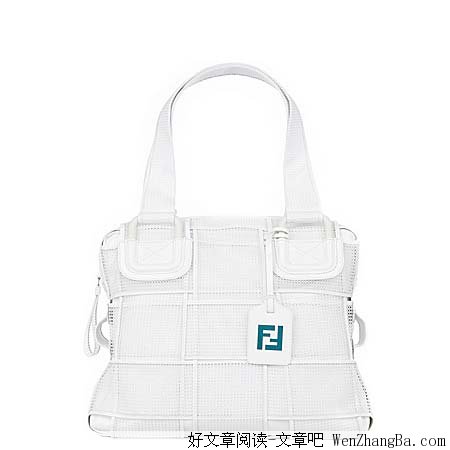 从包看女性