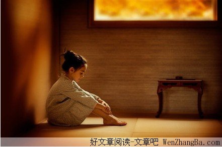 用童心面对生活，用真心面对爱情
