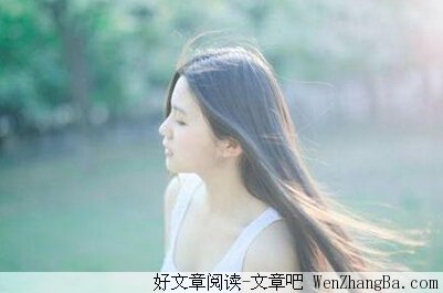 青春是一本太仓促的书,我们含着泪,一读再读。