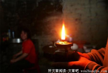 慢慢老去的煤油灯