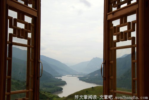 推开那扇门