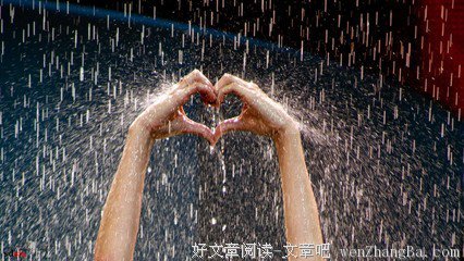 《雨天》