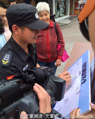 糊涂人，过糊涂的生活，走快乐的路！