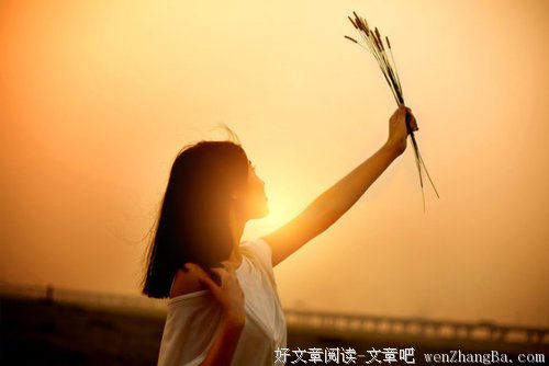 笑看风云变幻，独享人生情味
