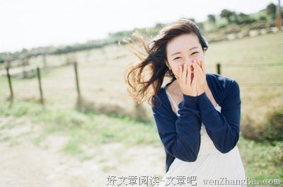 最经典的亲吻指尖名句欣赏