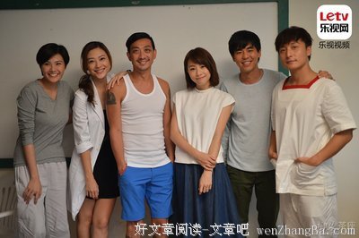 最新的《天才在左，疯子在右》小说句子