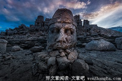 你一定是那种爱逞强也不愿直面脆弱的人吧