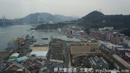 兜兜转转那么久，陪在我身边的一直是你