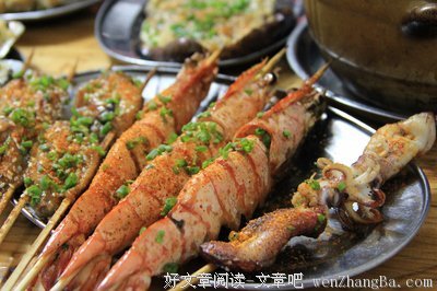 被誉为“青岛十大杰出烧烤之一”的富荣烧烤，大胶州开分店啦！