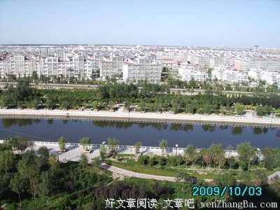 李菁摄影 | 她在胭脂水岸，种满了花