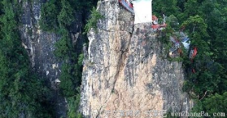 不要再去打扰一个不理你的人，赔了笑脸，丢了尊严