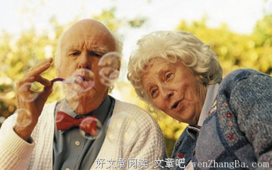 最新的《当你老了》小说句子大全
