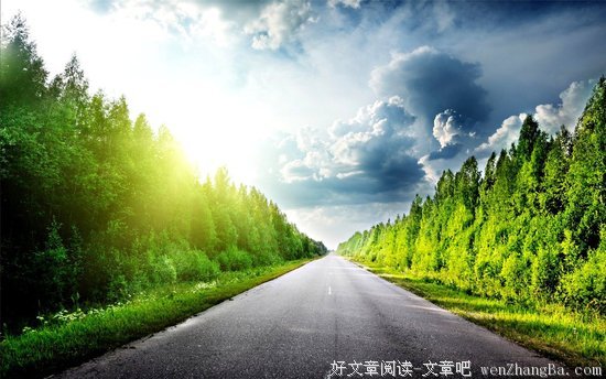 有人在路上看风景，有人在路上被扇醒