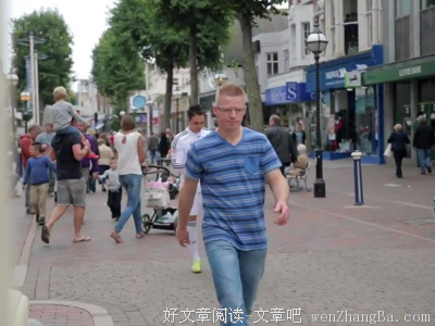 怎样让妹子主动索吻