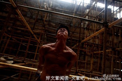 【图】头一回搓澡，八块腹肌小哥就在我身上...简直amazing！