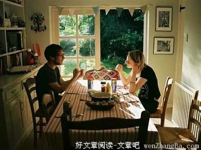从他回复的字数，看他爱你的态度