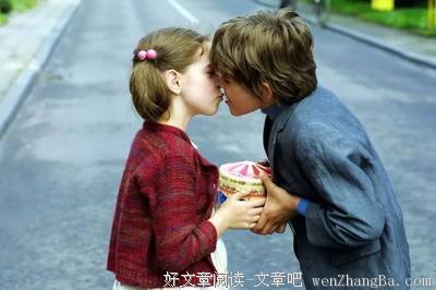 情圣大卫：我对她表白，她说“我不配你对我好”，这句话啥意思？