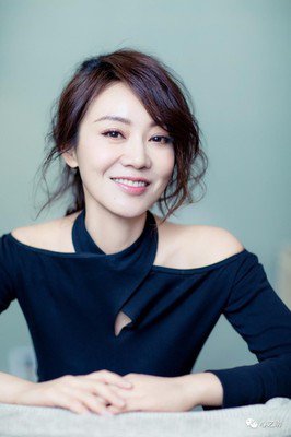 36岁宋慧乔嫁小4岁宋仲基：女人要有多有钱，才有资格嫁给爱情？