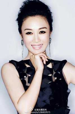 还婚姻一个神圣！三个老婆送花心富豪老公坐牢