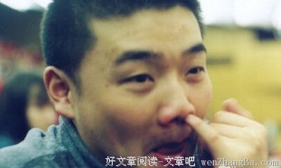【每日一笑】为什么妈妈每次送那个人出门说你快走？