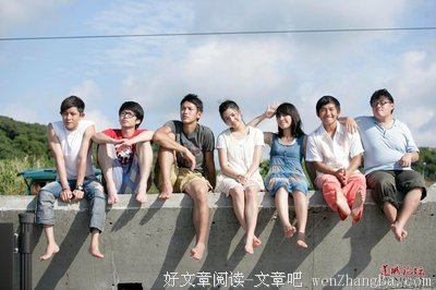 冬天谈恋爱，夏天说分手。