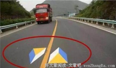 注意！从11月起，开车的人不认识这5个标线，两本驾照都不够扣！