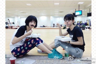 大家好，介绍一下，这才是真实的我！哈哈哈哈哈哈哈哈