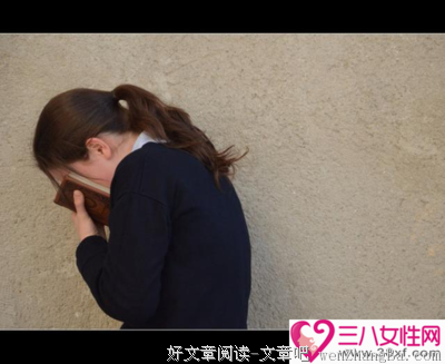 嘤嘤嘤，悲伤那么大，比我的脸还要大