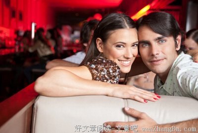 女人脱个轨，真心不容易