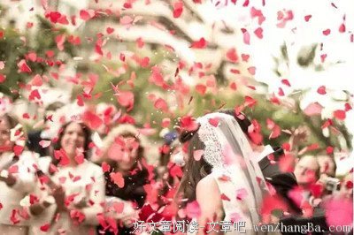 丈夫给她安全套，情人给她别墅，12年后，她竟然…