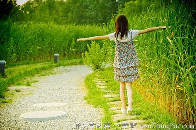 最全的《请你温暖，无论这世界多冷漠》好段摘抄