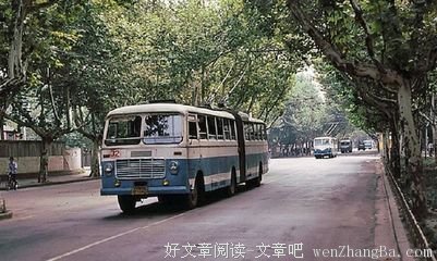 30年前的老照片，看过的人都哭了，看懂的人都老了