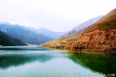 描写湖光山色的经典句子