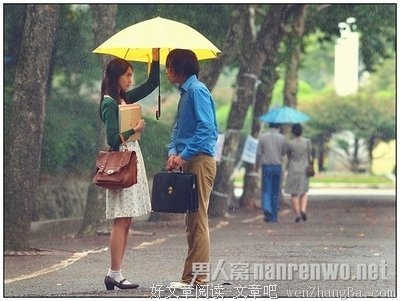 “谁不是一边不相信爱情，一边又想谈恋爱呢？”