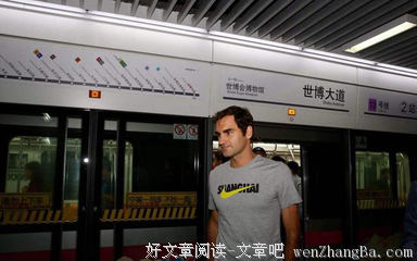 在上海，没挤过地铁的人不足以谈人生