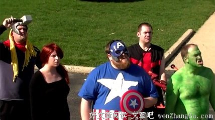 耳聋民警工作之余研发排爆机器人 | 中国人的一天