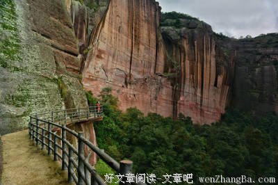 关于硕大无比的名言