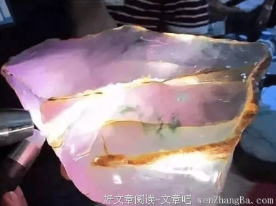 翡翠公盘现1亿多标王！又要涨涨涨？