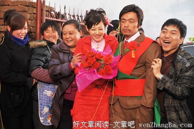 我试图摆脱你的影子，却越来越像你