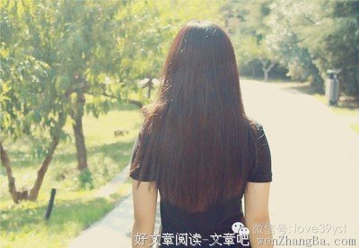 与其苦苦经营爱情，不如先让自己变得年少