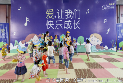 儿科医生网络义诊成网红 让上千个妈妈点赞 | 中国人的一天