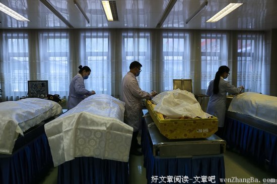变态入殓师