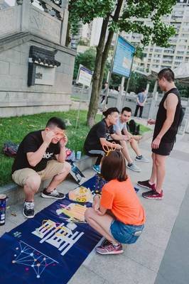 摆脱他人的期待，找到真正的自己