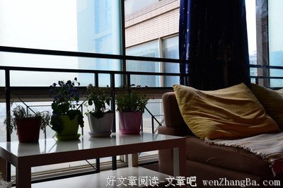 90后副教授爆红，颜值惊呆网友：真正自律的人，都在怎么活着？