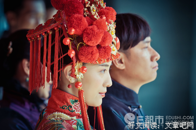 当你身披百万嫁衣，可还记得婚姻的真谛？