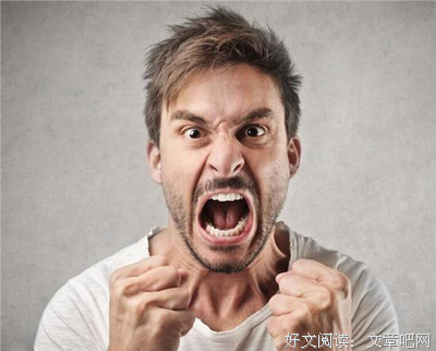 “我只用三招撩到了一个男人。”