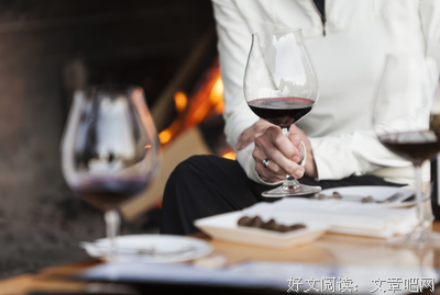 人生的高度，取决于你交往的人和读过的书
