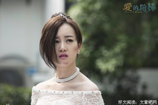 真正的善良不是眼泪，而是伸过去一双充满爱的手